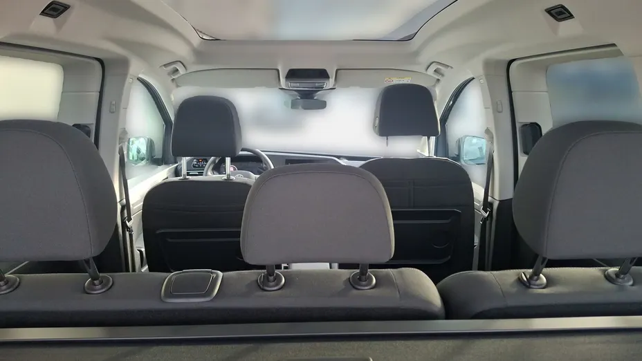 VOLKSWAGEN Caddy osobowy Caddy 2.0 TDI Dark Label DSG Nowy
