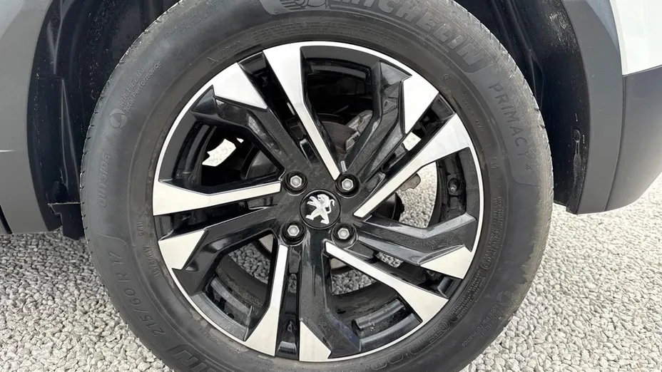 PEUGEOT 2008 -