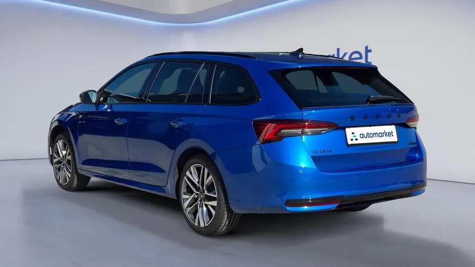 SKODA Octavia Octavia 1.5 TSI mHEV Sportline Tech DSG Nowy