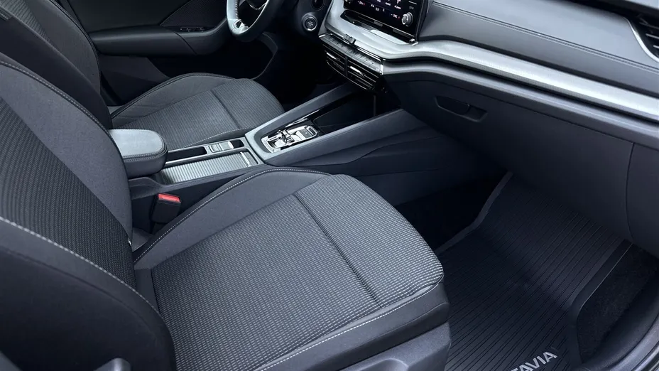 SKODA Octavia Octavia 1.5 TSI e-Tec Ambition DSG