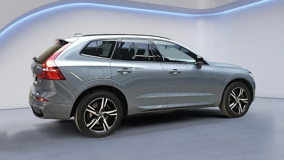 VOLVO XC60 XC60 B5 B AWD R-Design aut