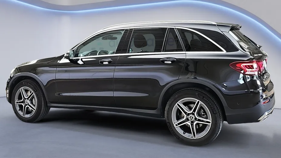 MERCEDES-BENZ GLC GLC 300 e 4-Matic