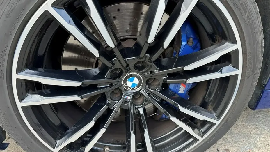 BMW M5 -