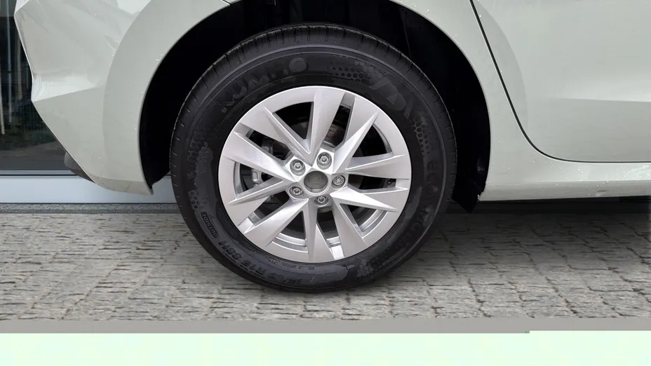 SKODA Fabia Fabia 1.0 TSI Drive DSG Nowy