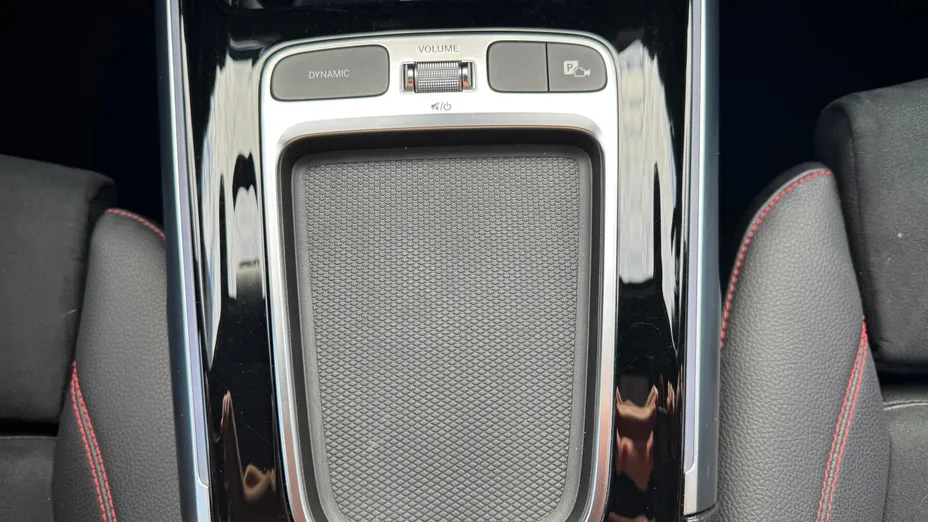 MERCEDES-BENZ GLB GLB 200 mHEV Progressive 7G-DCT