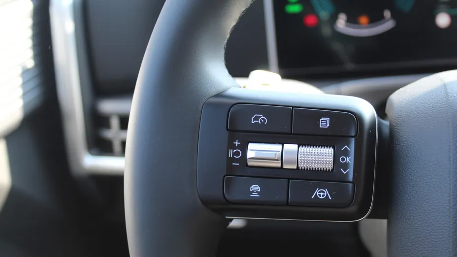 HYUNDAI Santa Fe Santa Fe 1.6 T-GDI HEV Smart aut Nowy