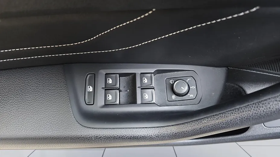 VOLKSWAGEN Arteon Arteon 2.0 TDI R-Line DSG