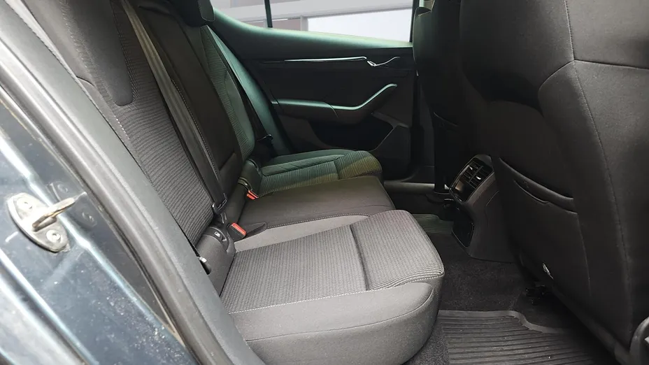 SKODA Octavia Octavia 2.0 TDI Ambition DSG