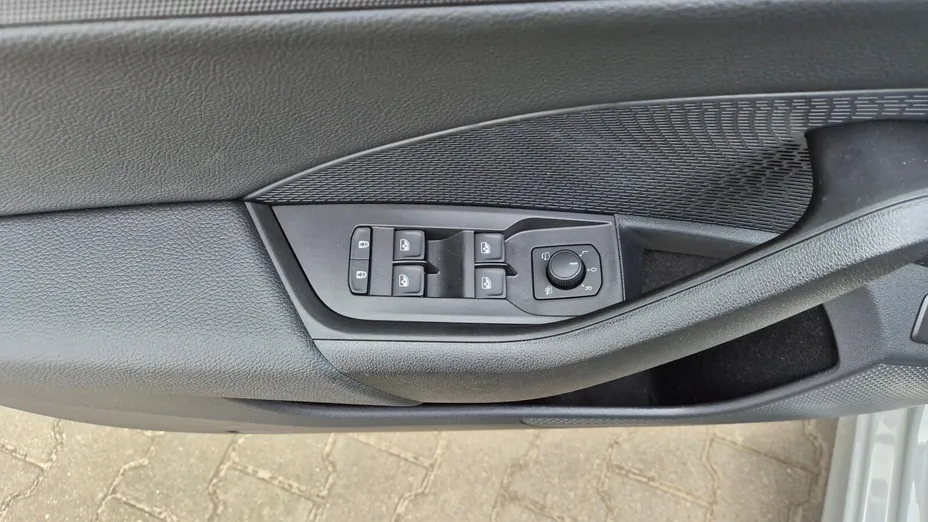 SKODA Octavia Octavia 2.0 TDI Sportline DSG Nowy