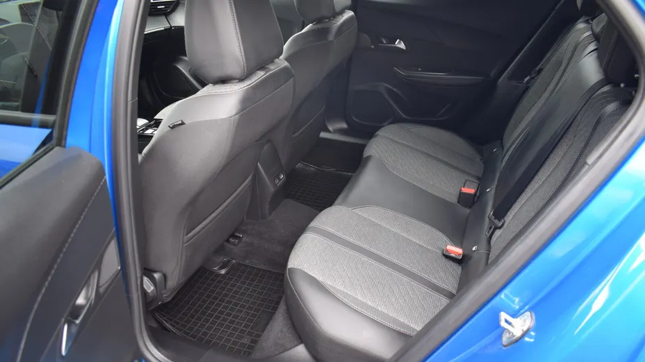 PEUGEOT 2008 2008 PureTech 130 Allure S&S EAT8