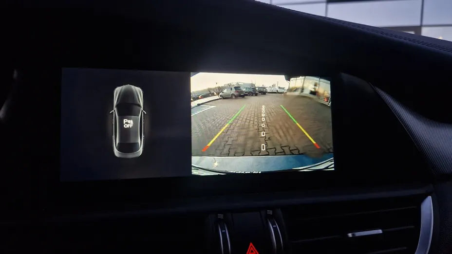 ALFA ROMEO Giulia Giulia 2.0 Turbo Veloce Q4 aut