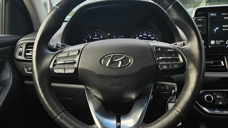 HYUNDAI i30 i30 1.5 T-GDI 48V Smart