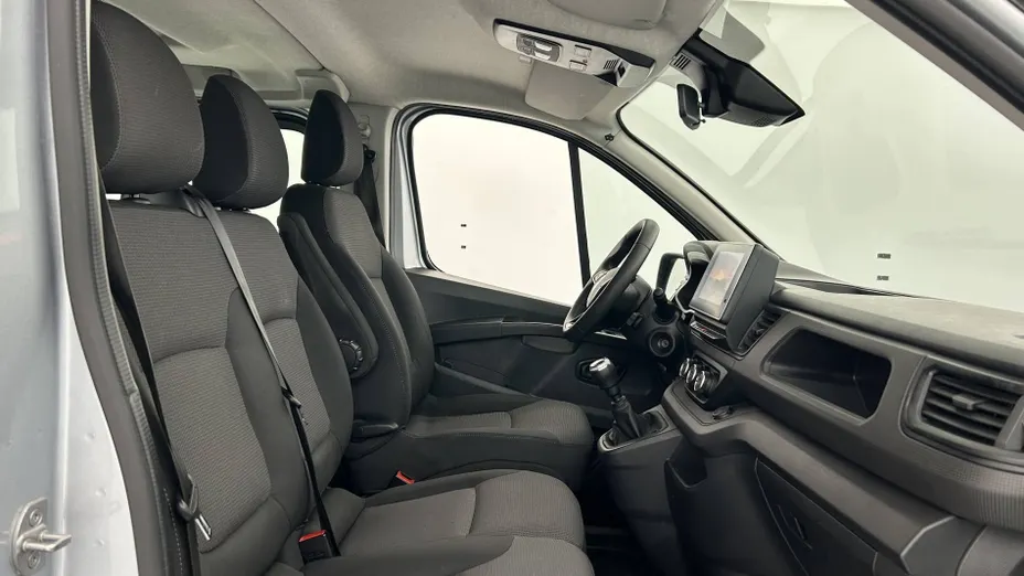 RENAULT Trafic -