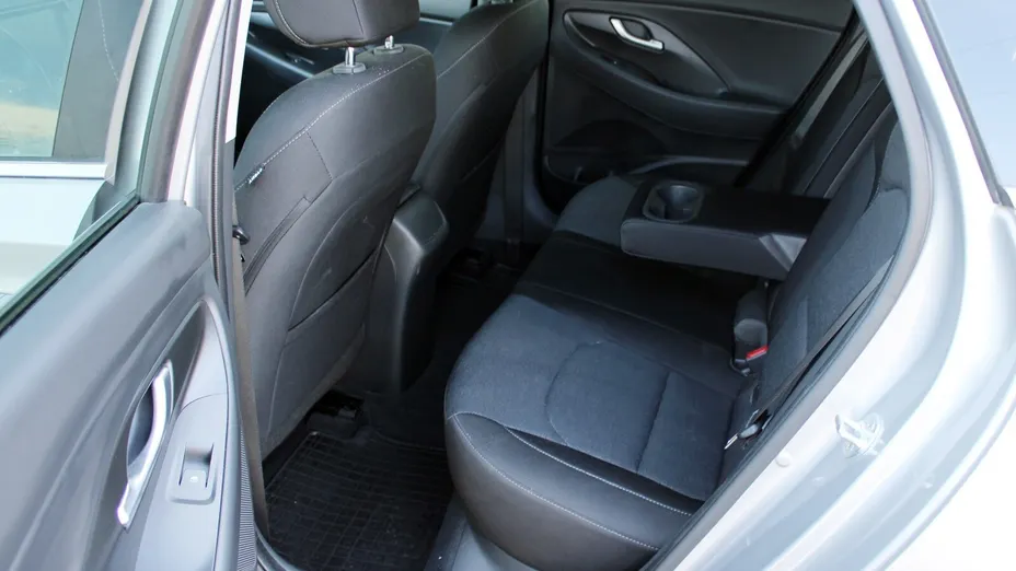 HYUNDAI i30 i30 1.5 T-GDI 48V Smart