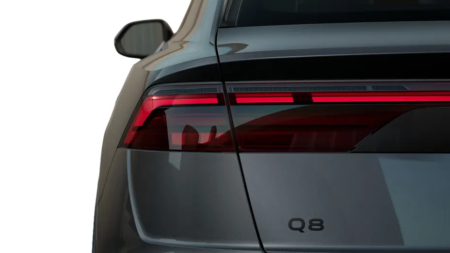 AUDI Q8 / E-Tron Q8 TFSI e PHEV 360 kW Quattro Tiptronic Nowy