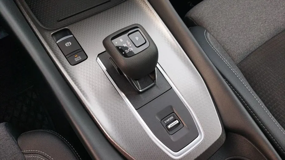 NISSAN Qashqai Qashqai 1.3 DIG-T mHEV N-Connecta Xtronic