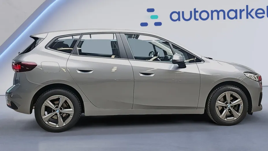 BMW Seria 2 218i aut