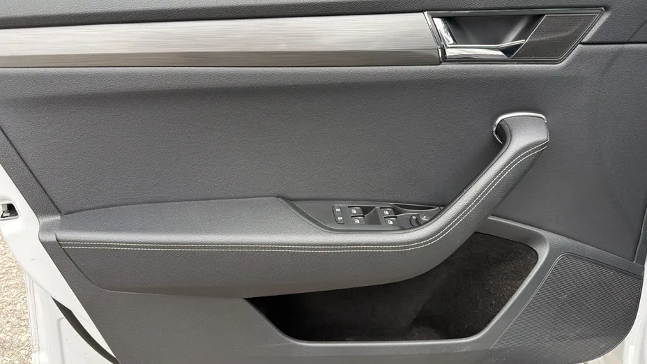 SKODA Superb Superb 2.0 TSI Style DSG