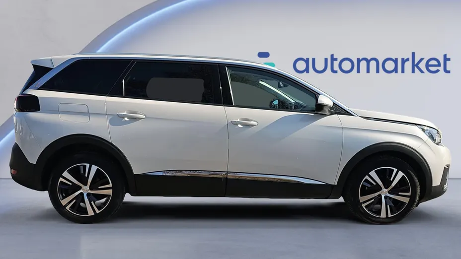 PEUGEOT 5008 5008 1.6 PureTech Allure S&S EAT8