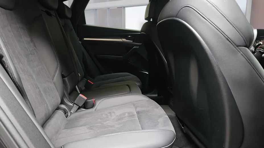 AUDI Q5 Q5 40 TDI mHEV Quattro S Line S tronic