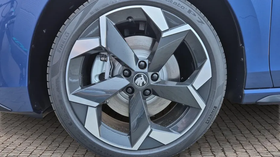 SKODA Superb Superb 2.0 TSI Sportline DSG Nowy
