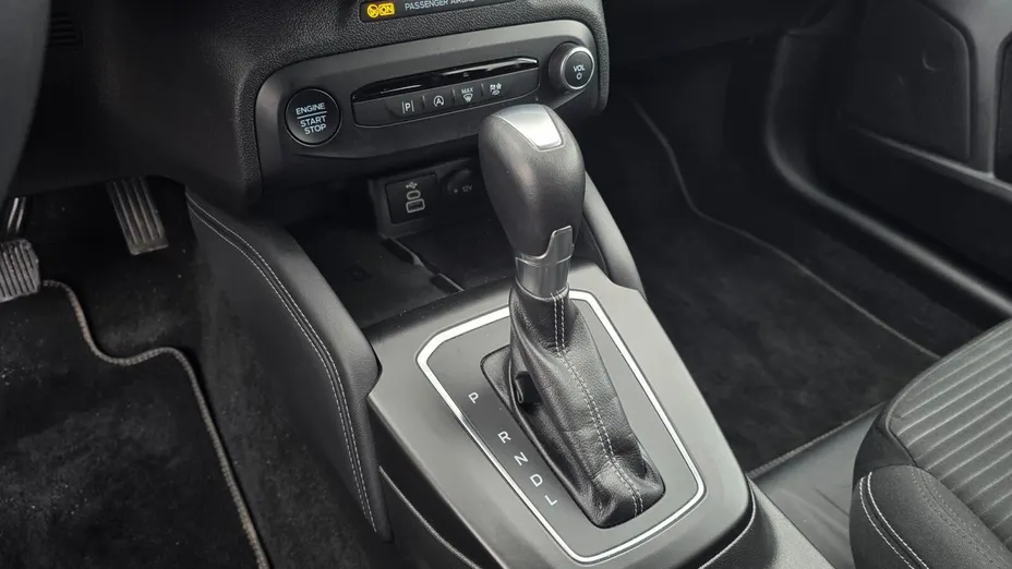 FORD Focus Focus 1.0 EcoBoost mHEV Titanium Style aut