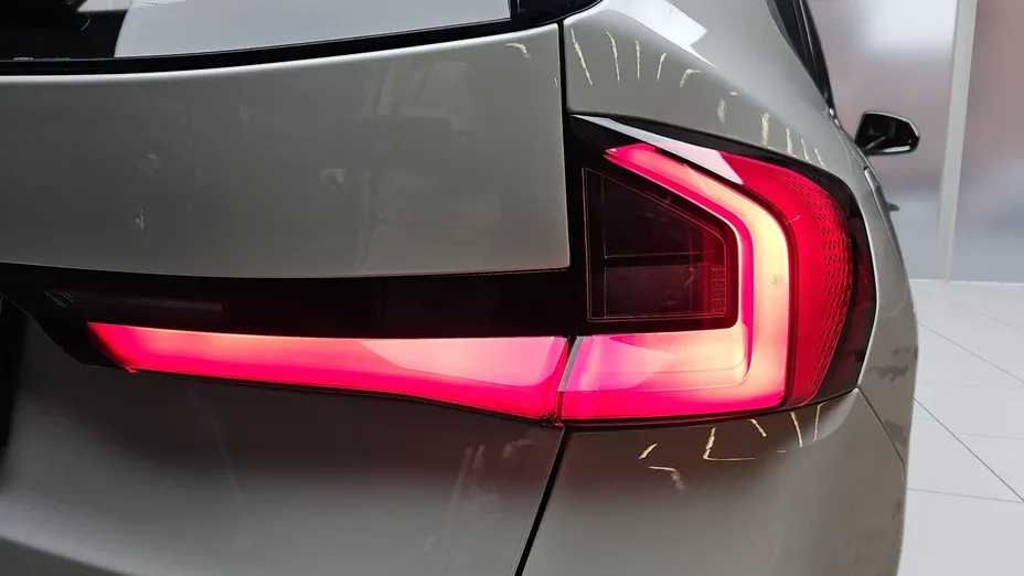 BMW X1 X1 xDrive23i mHEV aut