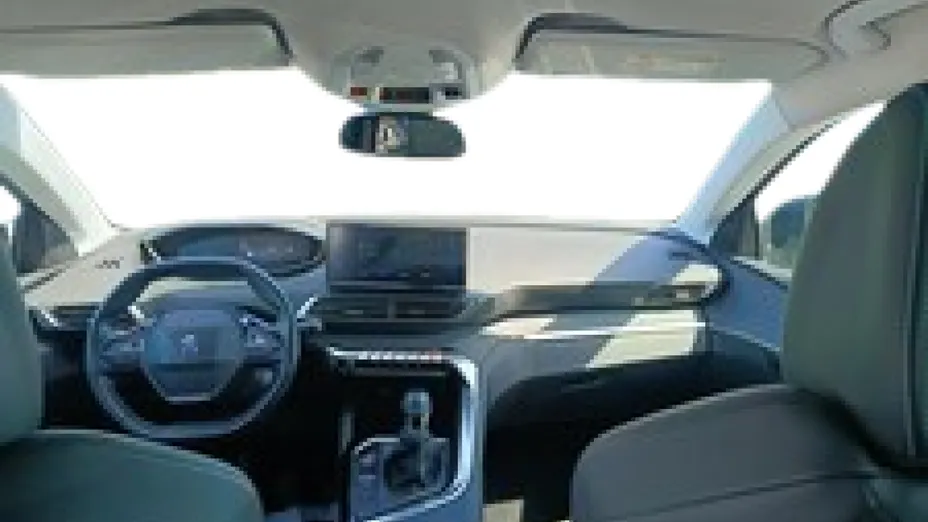 PEUGEOT 5008 5008 1.5 BlueHDI Allure S&S