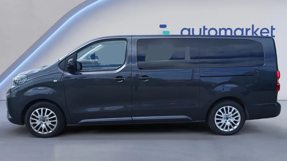PEUGEOT Traveller Traveller 2.0 BlueHDi Long Business EAT8