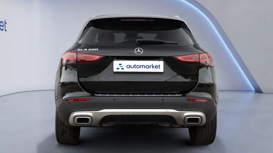 MERCEDES-BENZ GLA GLA 200 Progressive