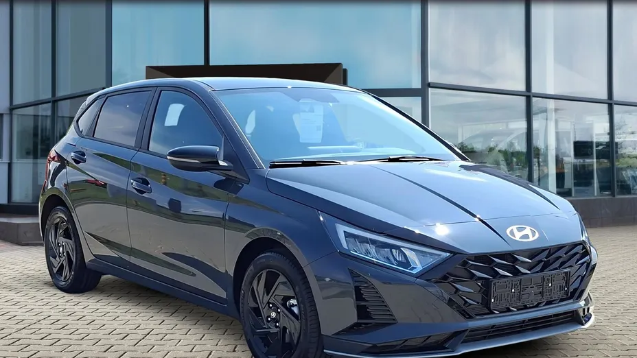 HYUNDAI i20 -