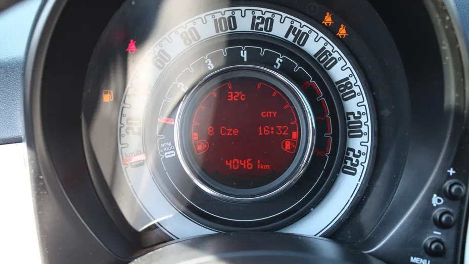 FIAT 500 500 1.0 Hybrid Dolcevita