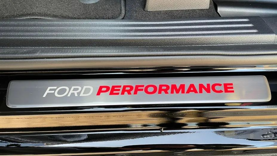 FORD Ranger Ranger 2.0 EcoBlue Bi-Turbo 4x4 DC Raptor aut Nowy