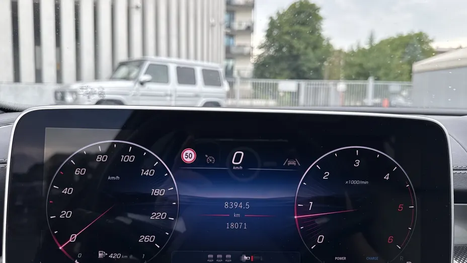 MERCEDES-BENZ C Klasa C 220 d mHEV 4-Matic AMG