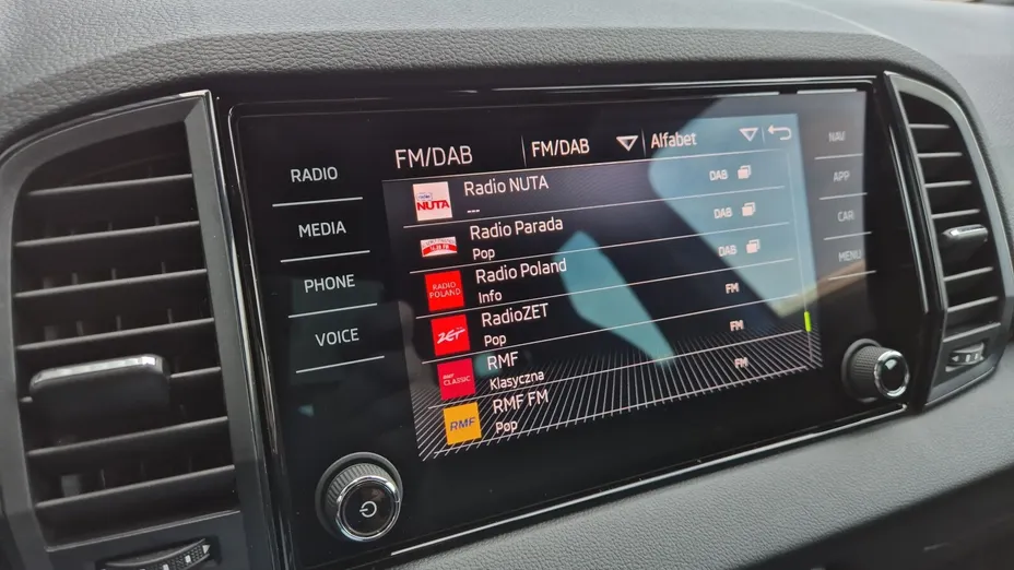 SKODA Karoq Karoq 1.5 TSI ACT Sportline DSG Nowy