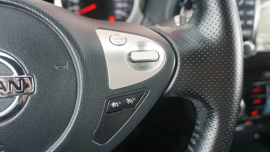 NISSAN Juke -