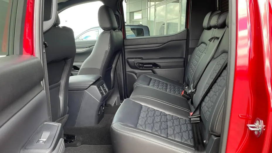 FORD Ranger Ranger 3.0 EcoBlue Turbo 4x4 DC Platinium aut Nowy
