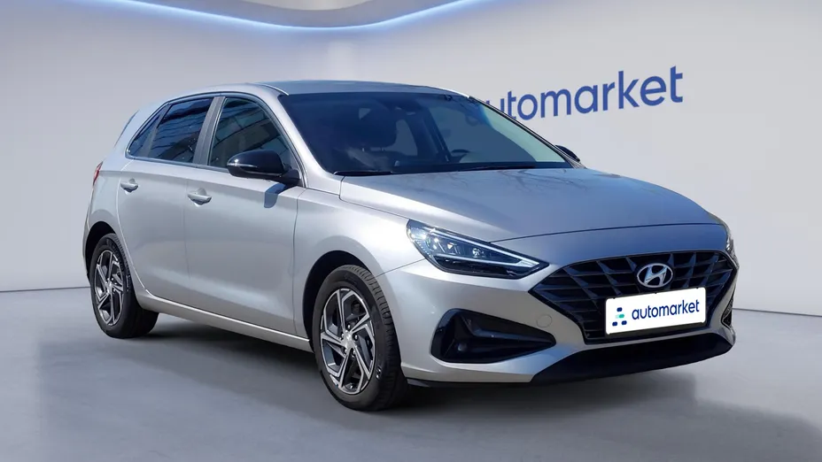 HYUNDAI i30 i30 1.0 T-GDI Smart