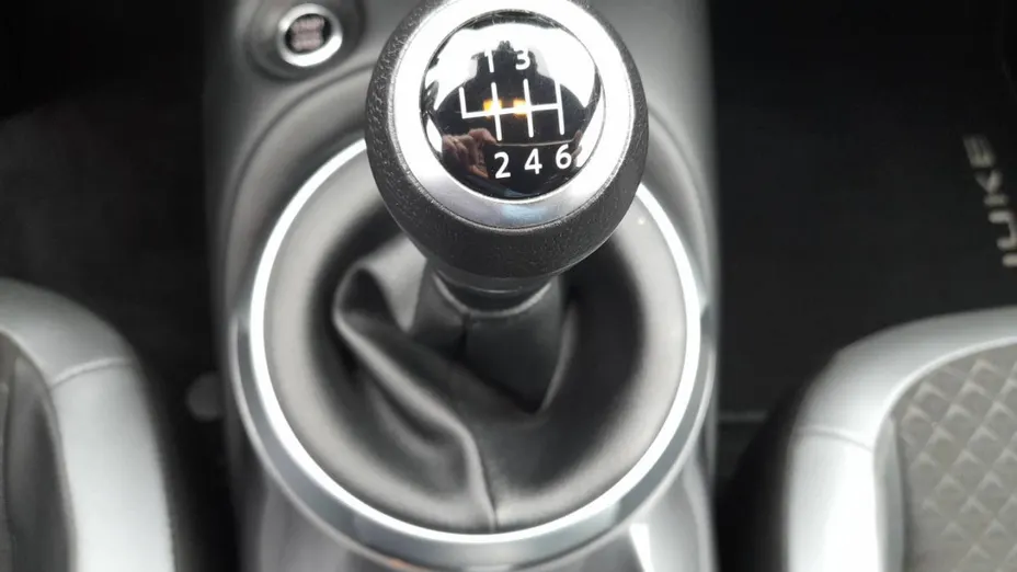 NISSAN Juke -