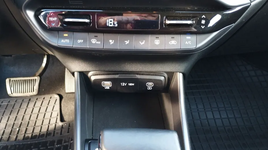 HYUNDAI i20 i20 1.0 T-GDi Modern DCT