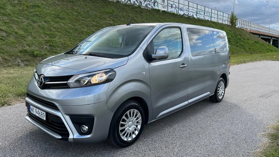 TOYOTA Proace Proace Kombi 1.5 D-4D Compact 2,6t