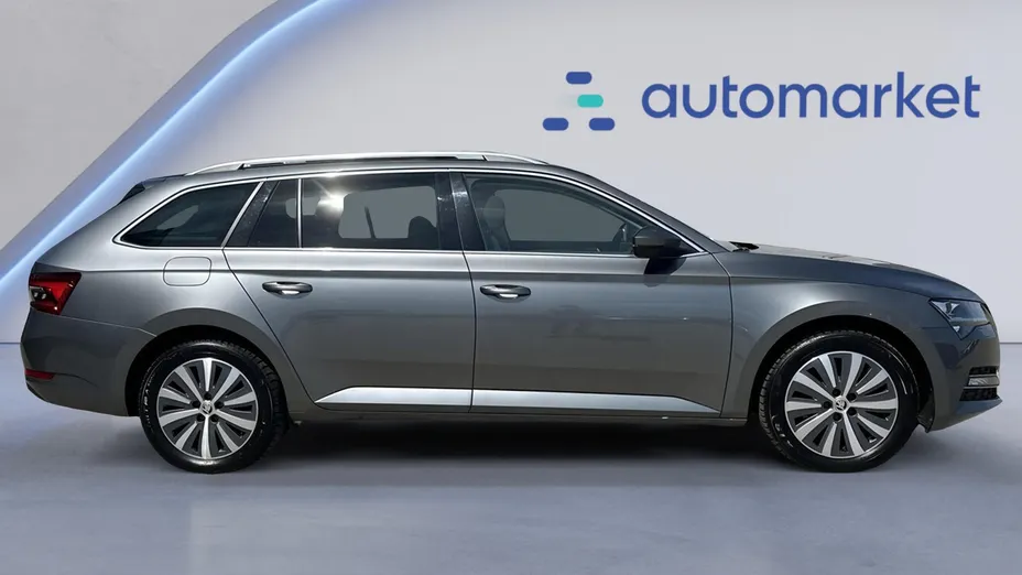 SKODA Superb Superb 2.0 TDI SCR Style DSG