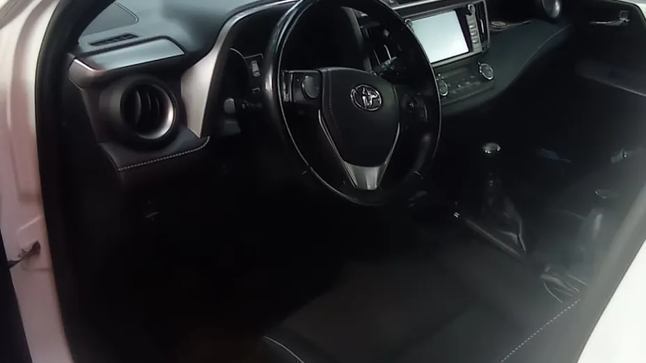 TOYOTA RAV4 RAV4 2.0 Premium 4x4