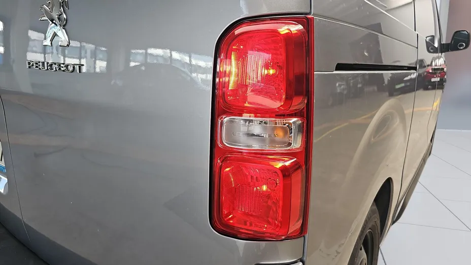 PEUGEOT Expert Expert 1.5 BlueHDi Standard 2,7t