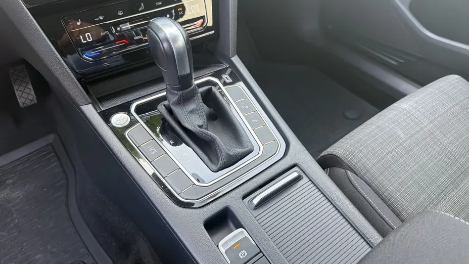 VOLKSWAGEN Passat Passat 2.0 TSI Business DSG