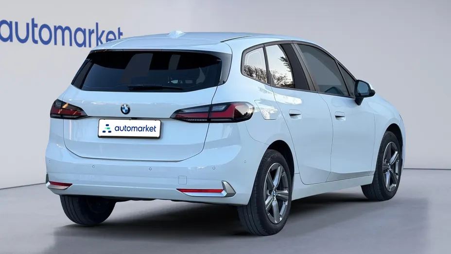 BMW Seria 2 218d aut