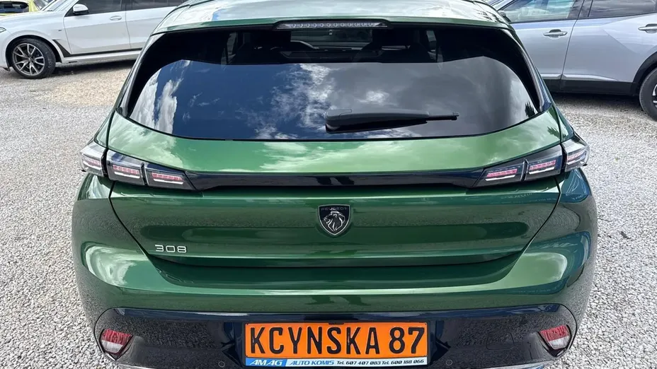 PEUGEOT 308 -