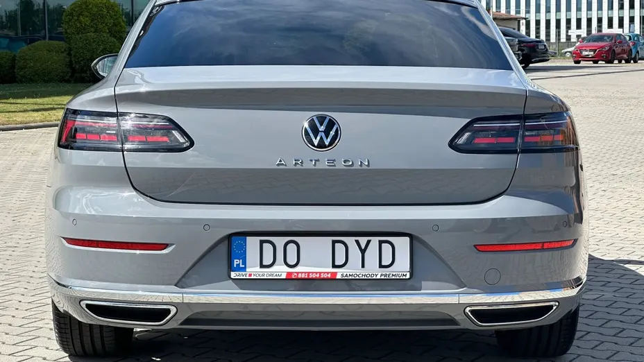 VOLKSWAGEN Arteon -