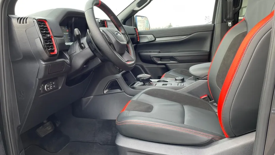 FORD Ranger Ranger 2.0 EcoBlue Bi-Turbo 4x4 DC Raptor aut Nowy