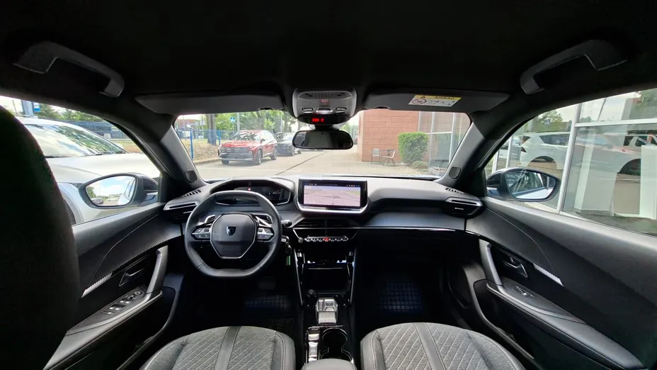 PEUGEOT 2008 2008 PureTech 130 Allure S&S EAT8
